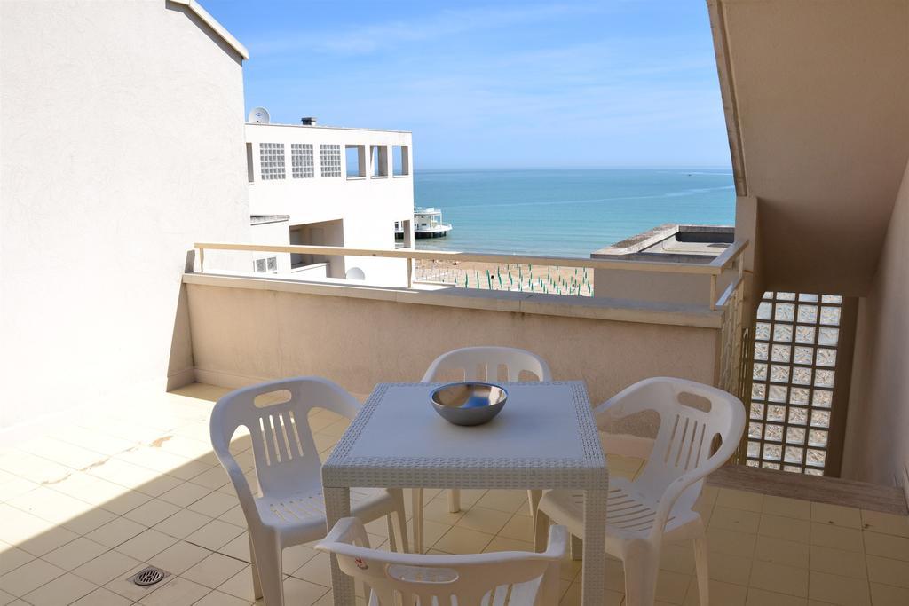 Appartamenti Rotonda Senigallia Exterior foto